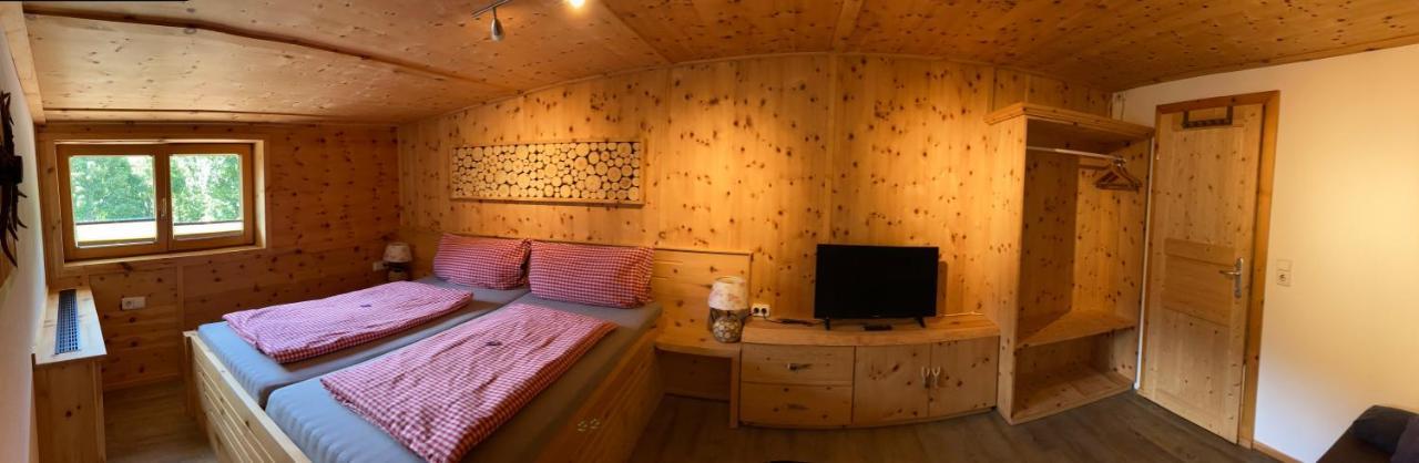 Oefnerhof Apartment ลอยทัช ภายนอก รูปภาพ