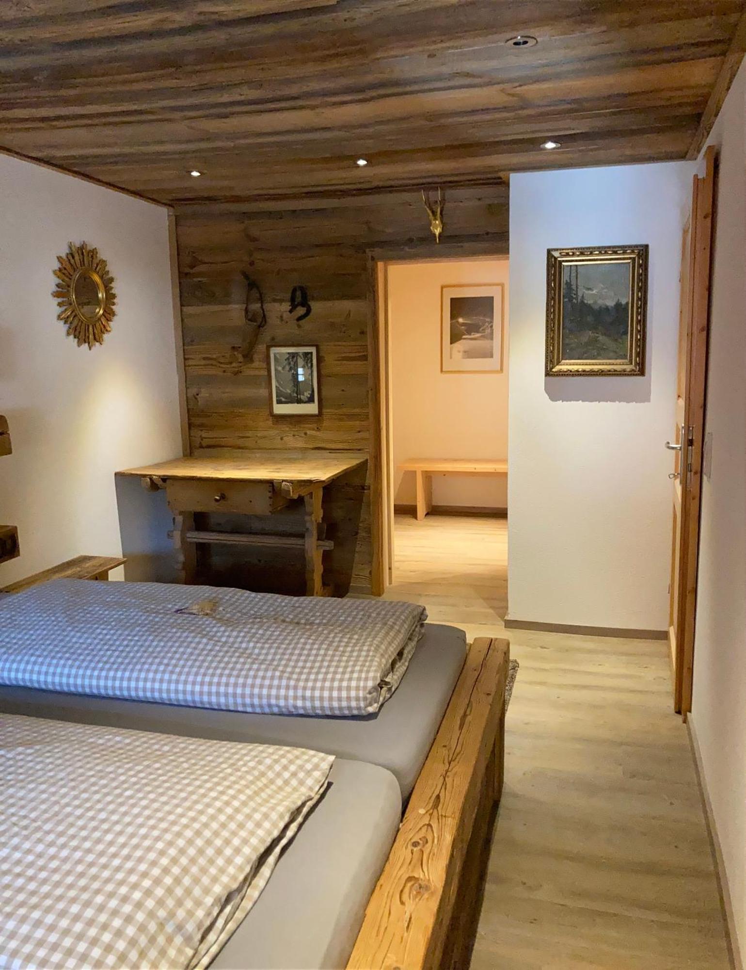 Oefnerhof Apartment ลอยทัช ภายนอก รูปภาพ