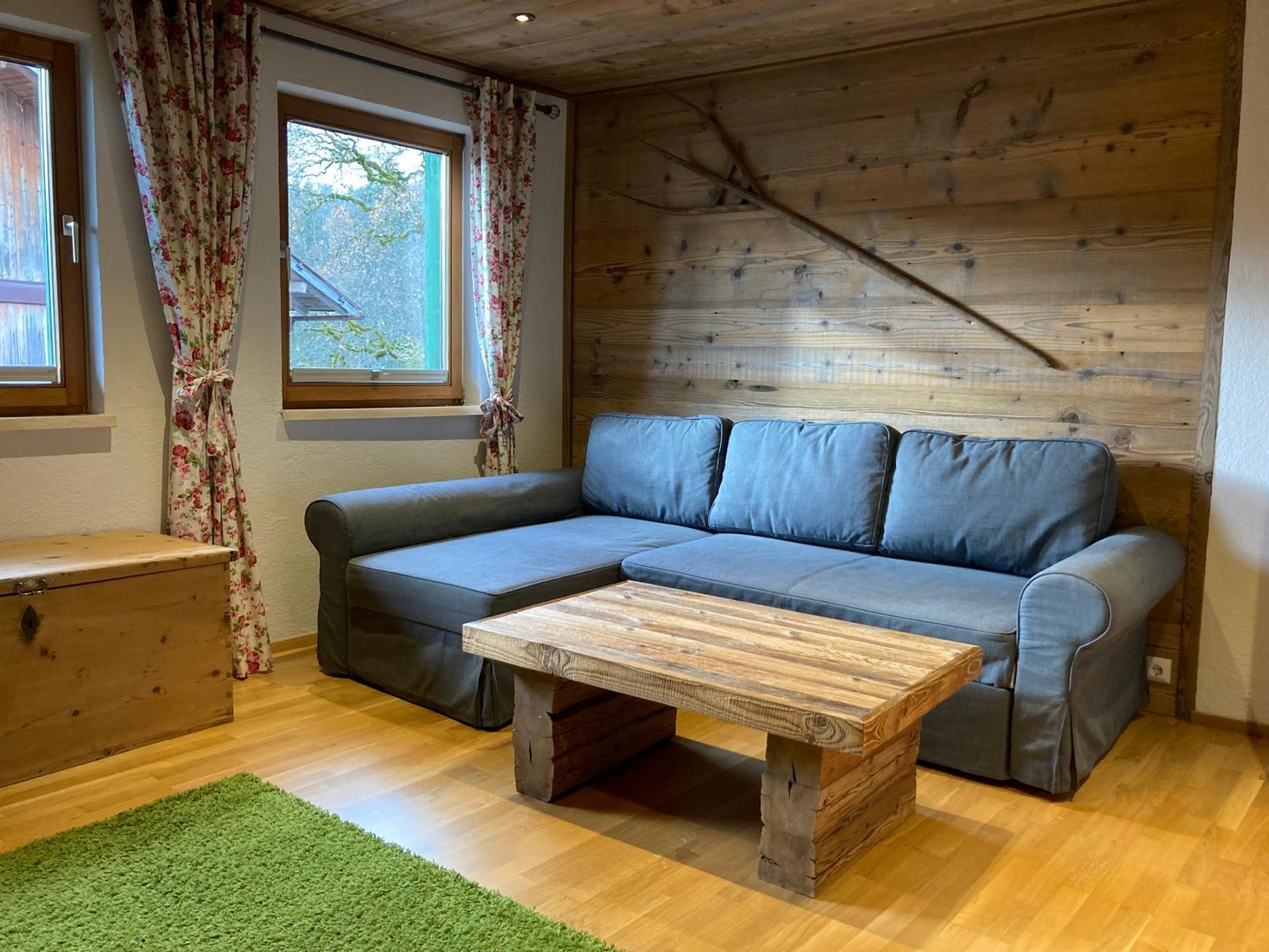 Oefnerhof Apartment ลอยทัช ภายนอก รูปภาพ