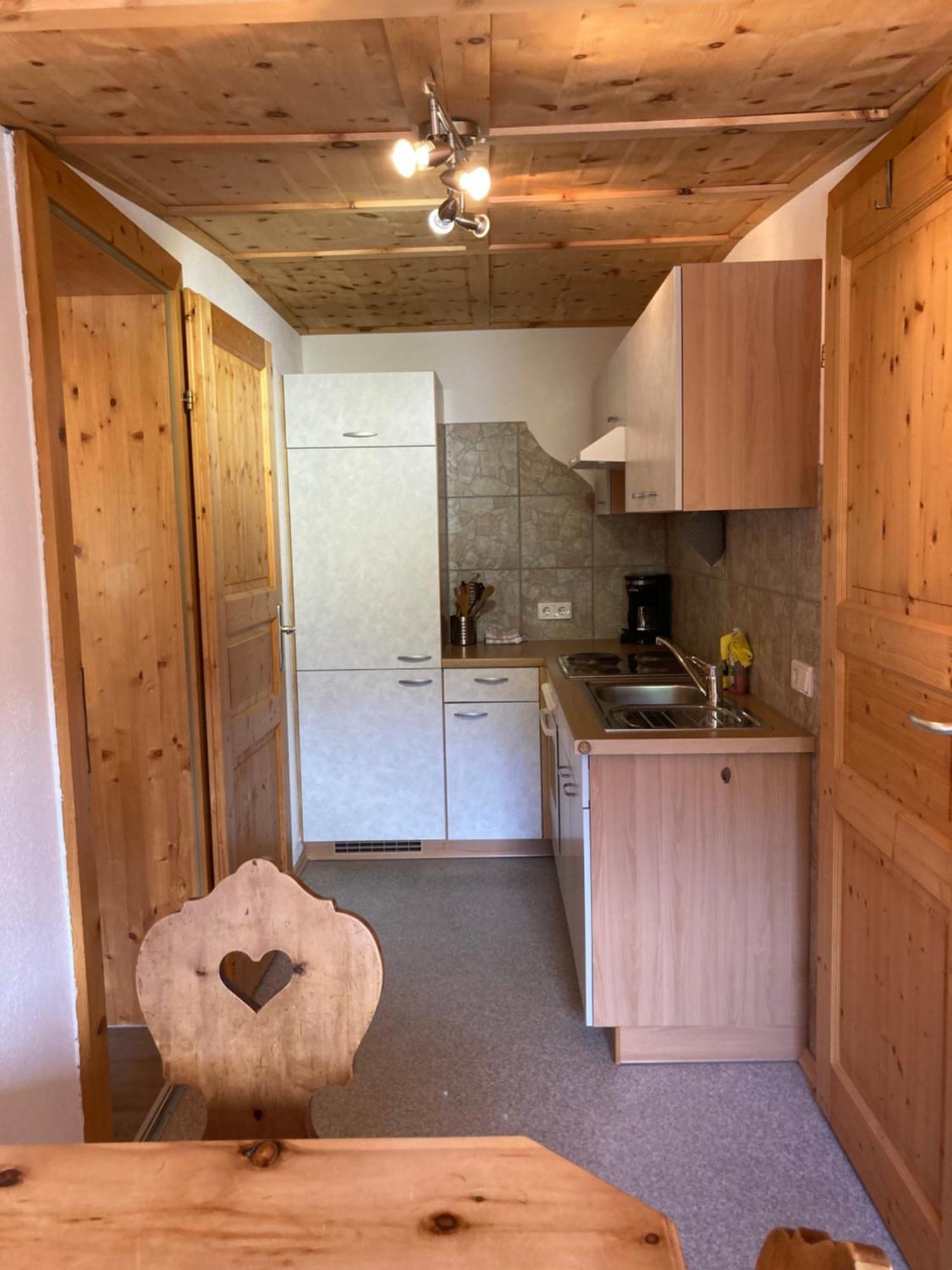 Oefnerhof Apartment ลอยทัช ภายนอก รูปภาพ